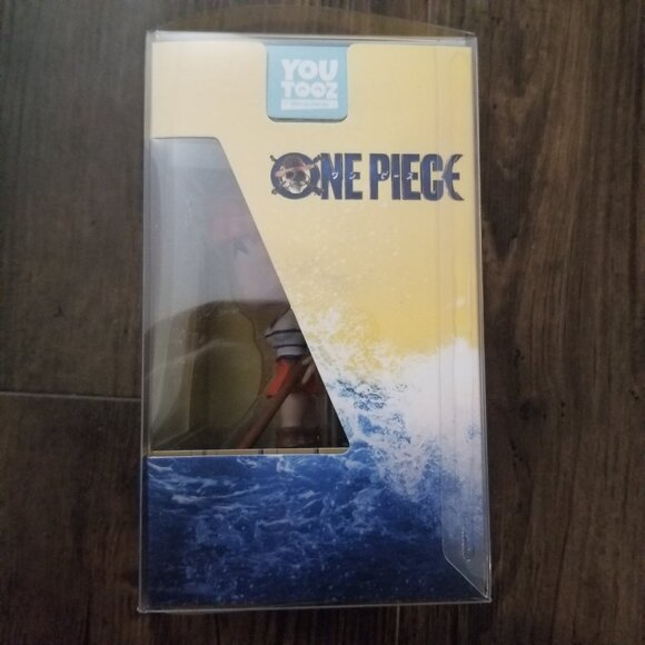 Youtooz One Piece Nami Vinyl Figure (Limited Edition) - Picture 7 of 9